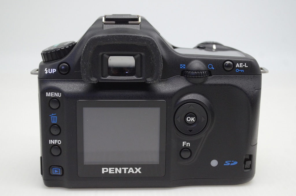 良品 PENTAX ペンタックス *ist DS + smc PENTAX DA 18-55mm F3.5-5.6 AL レンズキット デジタル一眼レフカメラ 251031e