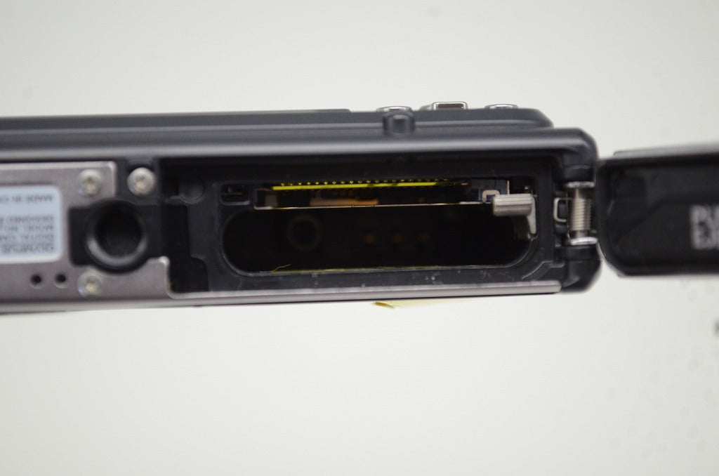 良品 OLYMPUS オリンパス μ TOUGH-6000 コンパクトデジタルカメラ イエロー 251101h