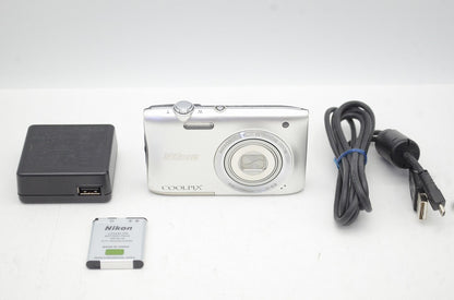 Nikon ニコン COOLPIX S2900 コンパクトデジタルカメラ シルバー 250817e