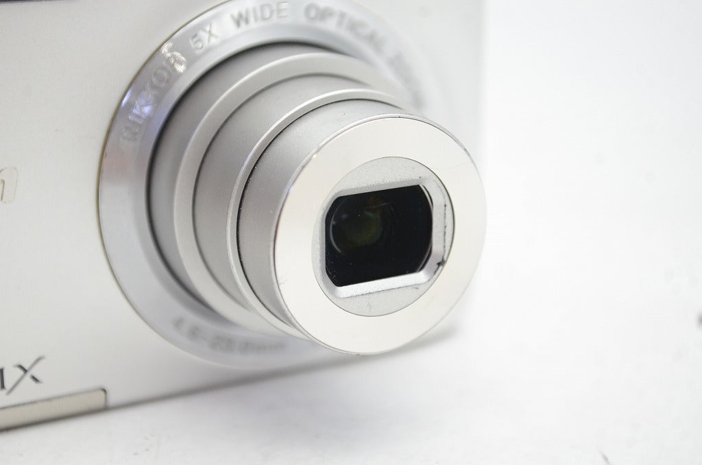Nikon ニコン COOLPIX S2900 コンパクトデジタルカメラ シルバー 250817e