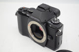 良品 OLYMPUS オリンパス OM-D E-M5 ボディ ミラーレス一眼カメラ ブラック 250818h