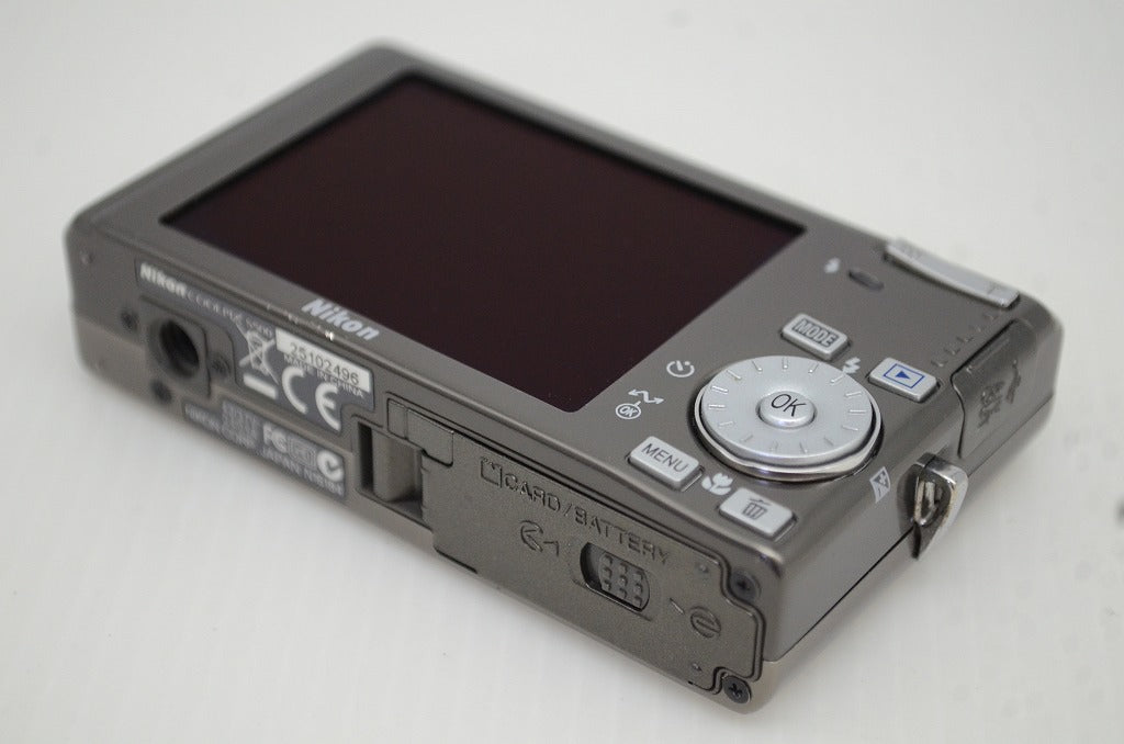 美品 Nikon ニコン COOLPIX S500 コンパクトデジタルカメラ アーバンブラック 251101u