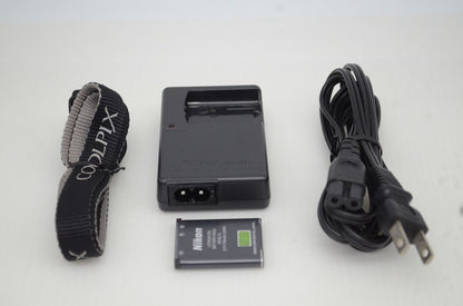 美品 Nikon ニコン COOLPIX S500 コンパクトデジタルカメラ アーバンブラック 251101u