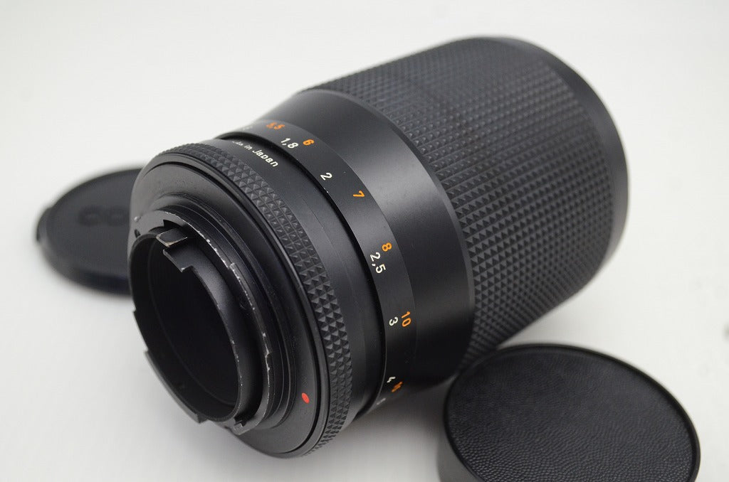 良品 CONTAX コンタックス Carl Zeiss Sonnar T* 135mm F2.8 AEJ ヤシコンマウント CY Mount 単焦点レンズ 251031m