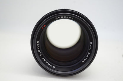 良品 CONTAX コンタックス Carl Zeiss Sonnar T* 135mm F2.8 AEJ ヤシコンマウント CY Mount 単焦点レンズ 251031m