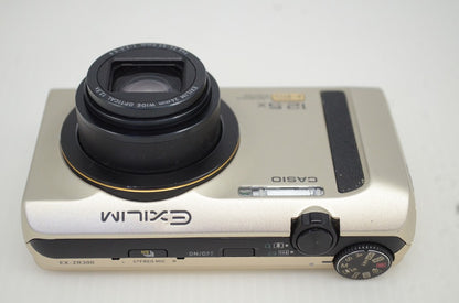 良品 CASIO カシオ HIGH SPEED EXILIM EX-ZR300 コンパクトデジタルカメラ ゴールド 251101f