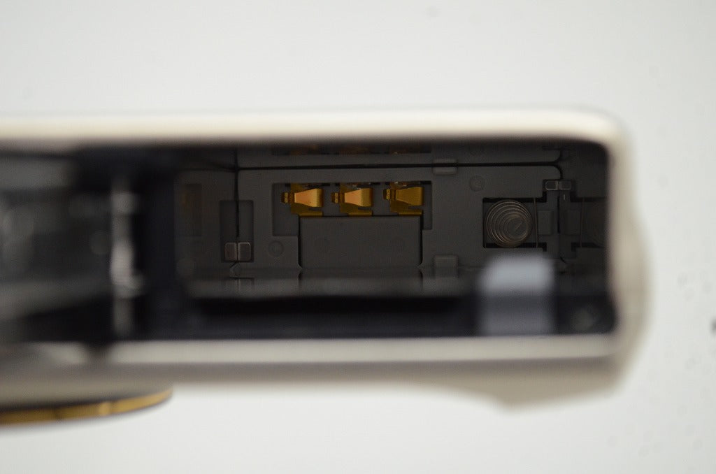 良品 CASIO カシオ HIGH SPEED EXILIM EX-ZR300 コンパクトデジタルカメラ ゴールド 251101f