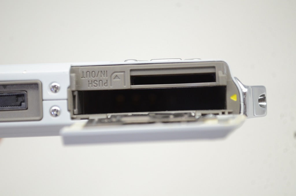 良品 SONY ソニー Cyber-shot DSC-T11 コンパクトデジタルカメラ ホワイト 251101af