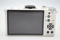 良品 PENTAX ペンタックス Q ボディ ミラーレス一眼カメラ ホワイト 元箱付 250820am