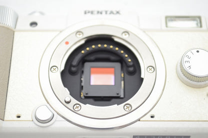 良品 PENTAX Q ズームレンズキット 標準ズーム 02 STANDARD ZOOM ミラーレス 元箱付 250820ma