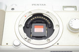 良品 PENTAX ペンタックス Q ボディ ミラーレス一眼カメラ ホワイト 元箱付 250820am