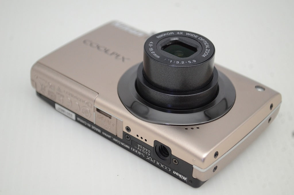 美品 Nikon ニコン COOLPIX S4000 コンパクトデジタルカメラ ブライトブロンズ 251030b