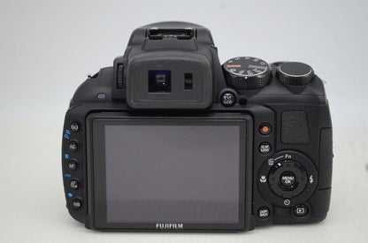 美品 FUJIFILM フジフィルム FinePix HS30EXR デジタルカメラ 251106a