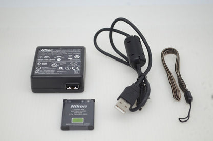 美品 Nikon ニコン COOLPIX S4000 コンパクトデジタルカメラ ブライトブロンズ 251030b