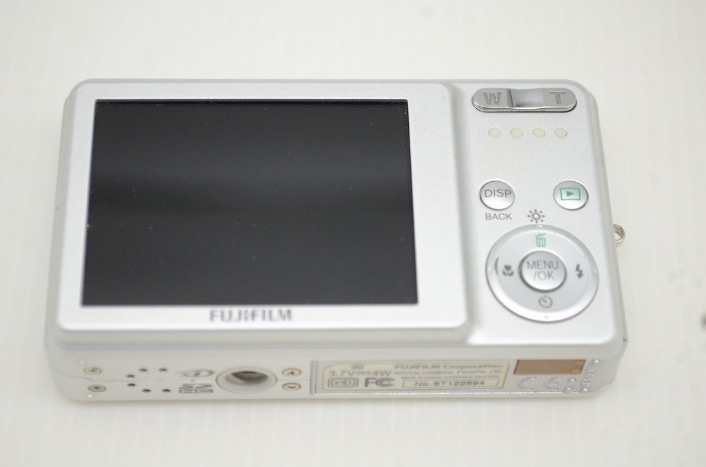 FUJIFILM フジフィルム FinePix J10 コンパクトデジタルカメラ シルバー 元箱付 251101b