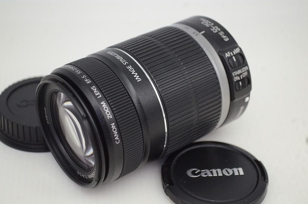 美品 Canon キヤノン EF-S 55-250mm F4-5.6 IS APS-C ズームレンズ 251105f
