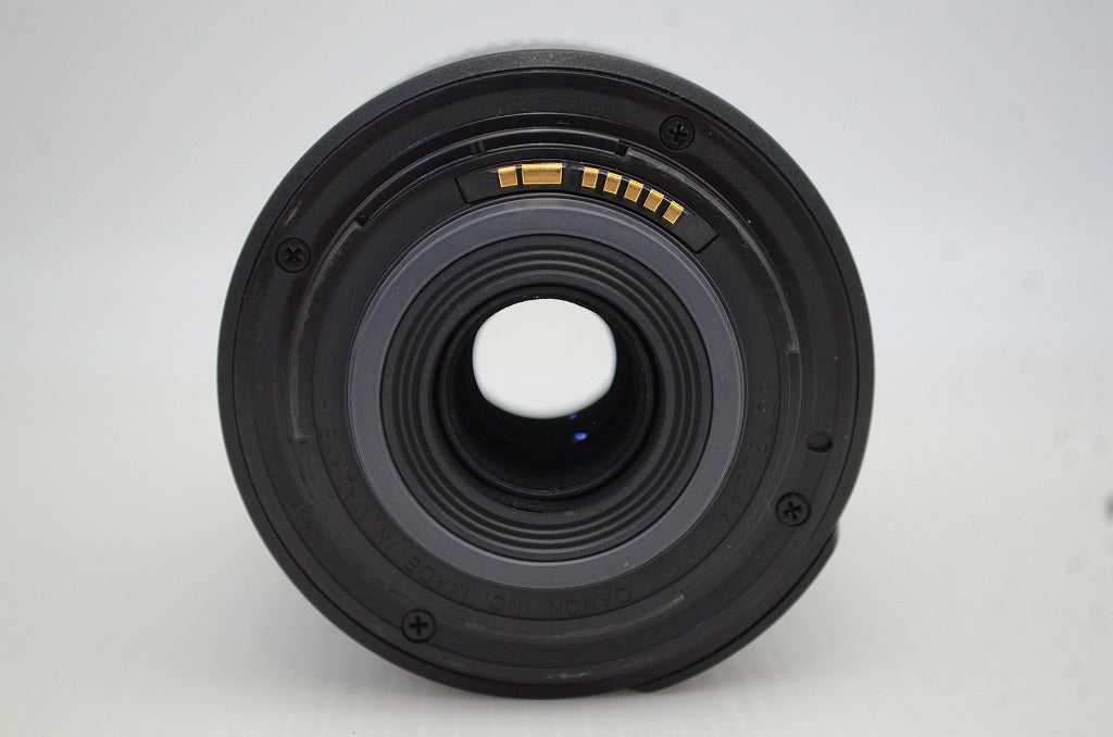 美品 Canon キヤノン EF-S 55-250mm F4-5.6 IS APS-C ズームレンズ 251105f