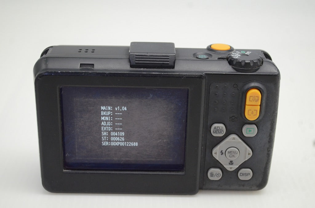 RICOH リコー G800 1600万画素 コンパクトデジタルカメラ ホワイト 251104m