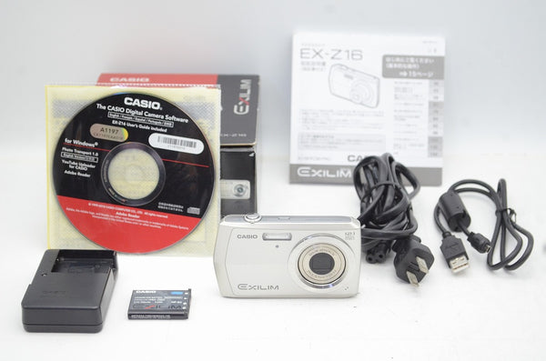 美品 CASIO カシオ EXILIM EX-Z16 コンパクトデジタルカメラ シルバー 元箱付 250826f