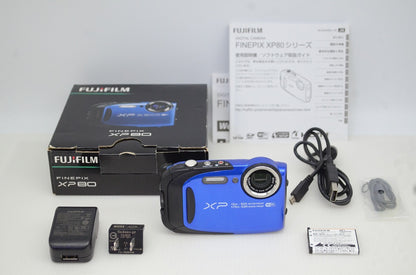 良品 FUJIFILM フジフィルム FinePix XP80 コンパクトデジタルカメラ ブルー 元箱付 251104f