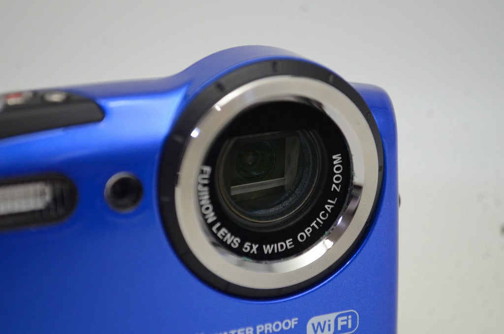 良品 FUJIFILM フジフィルム FinePix XP80 コンパクトデジタルカメラ ブルー 元箱付 251104f