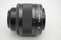 美品 Canon キヤノン EF-M 28mm F3.5 MACRO IS STM 単焦点レンズ ミラーレス APS-C フード付 241225p