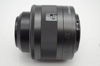 美品 Canon キヤノン EF-M 28mm F3.5 MACRO IS STM 単焦点レンズ ミラーレス APS-C フード付 241225p