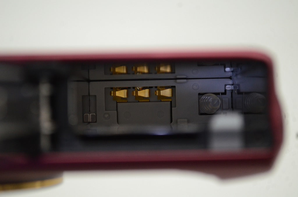 美品 CASIO カシオ HIGH SPEED EXILIM EX-ZR300 コンパクトデジタルカメラ レッド 251104ac