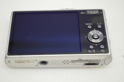SONY ソニー DSC-T30 コンパクトデジタルカメラ シルバー 251104j