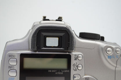 Canon キヤノン EOS Kiss Digital N ボディ デジタル一眼レフカメラ シルバー 251101ah