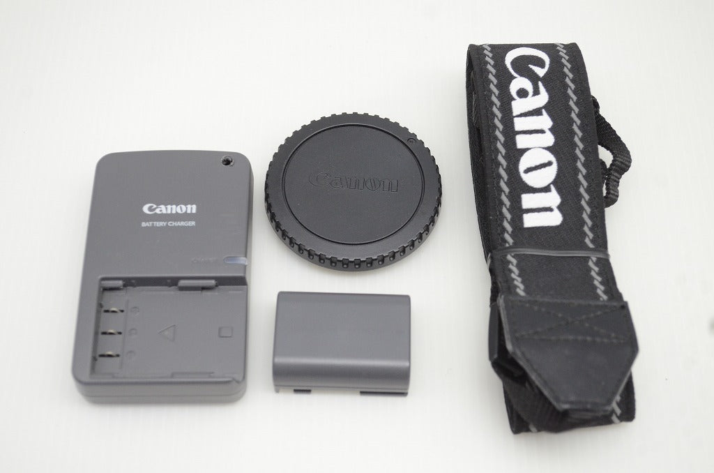 Canon キヤノン EOS Kiss Digital N ボディ デジタル一眼レフカメラ シルバー 251101ah