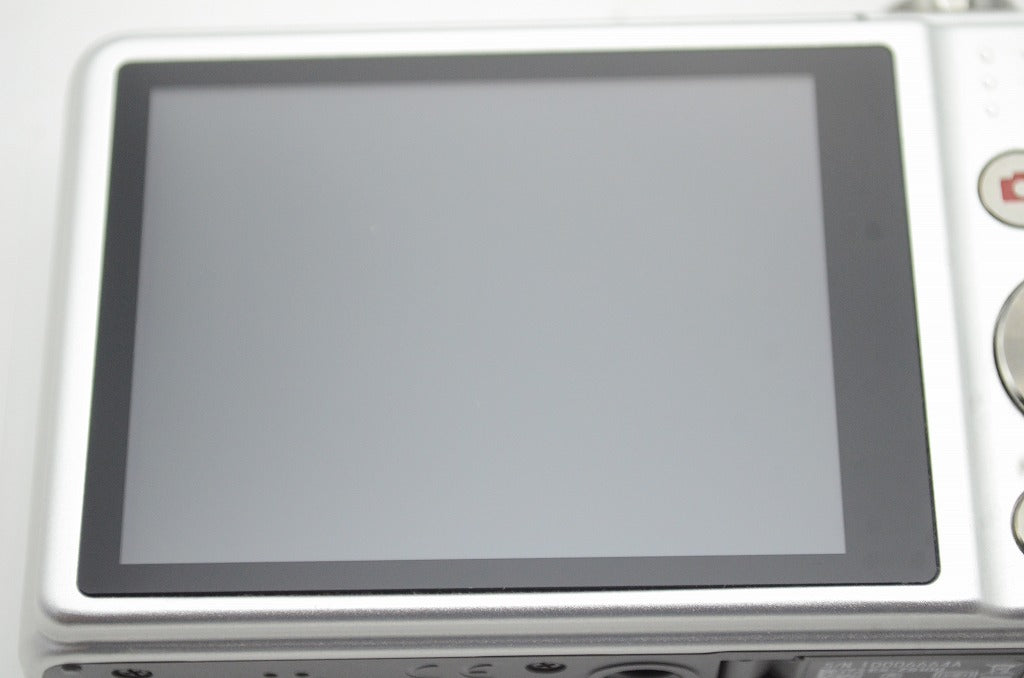 良品 CASIO カシオ EXILIM EX-ZS100 コンパクトデジタルカメラ シルバー 元箱付 250902d