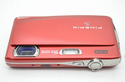 美品 FUJIFILM フジフィルム FinePix Z900EXR コンパクトデジタルカメラ レッド 元箱付 250902f