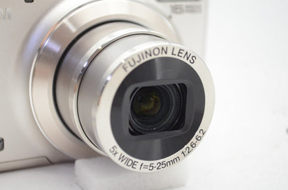美品 FUJIFILM フジフィルム FinePix JX400 コンパクトデジタルカメラ ゴールド 元箱付 250902a