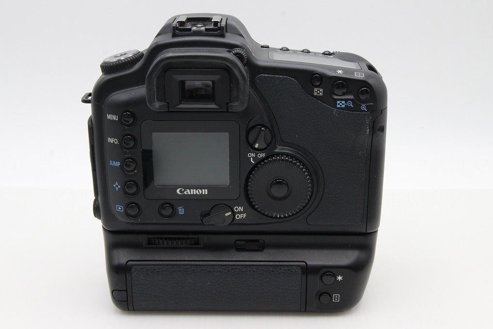 美品 Canon キヤノン EOS 10D ボディ デジタル一眼レフカメラ バッテリーグリップ 元箱付 260129w