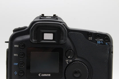 美品 Canon キヤノン EOS 10D ボディ デジタル一眼レフカメラ バッテリーグリップ 元箱付 260129w