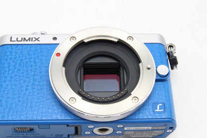 美品 Panasonic パナソニック LUMIX DMC-GM1S ボディ ミラーレス一眼カメラ ブルー 260131s
