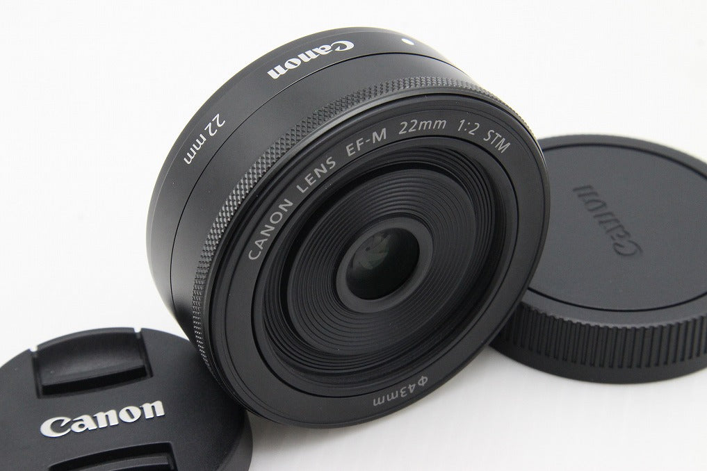 美品 Canon キヤノン EF-M 22mm F2 STM 単焦点レンズ ブラック 260129p