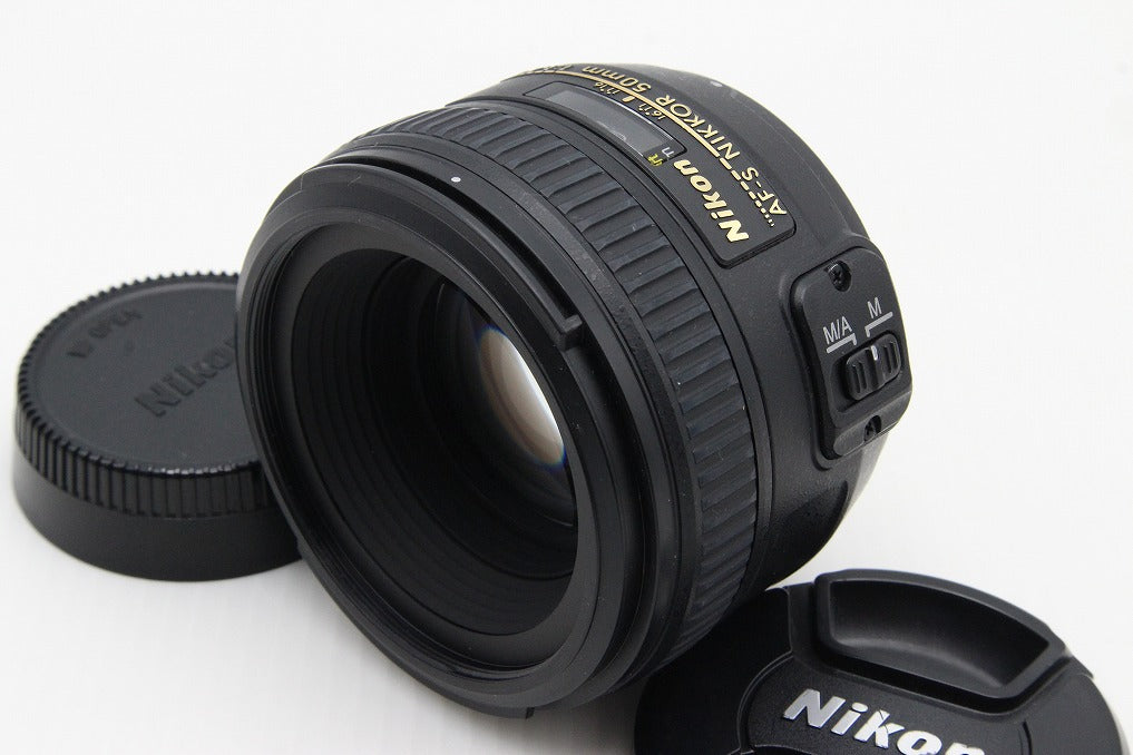 美品 Nikon ニコン AF-S NIKKOR 50mm F1.4G 単焦点レンズ フルサイズ フード付 260130g