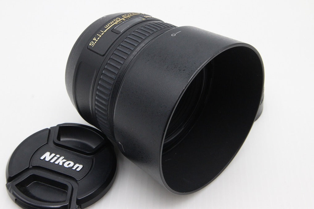 美品 Nikon ニコン AF-S NIKKOR 50mm F1.4G 単焦点レンズ フルサイズ フード付 260130g