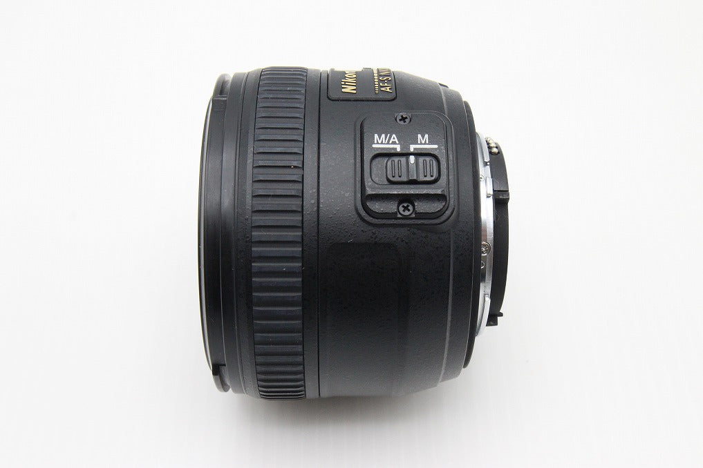 美品 Nikon ニコン AF-S NIKKOR 50mm F1.4G 単焦点レンズ フルサイズ フード付 260130g