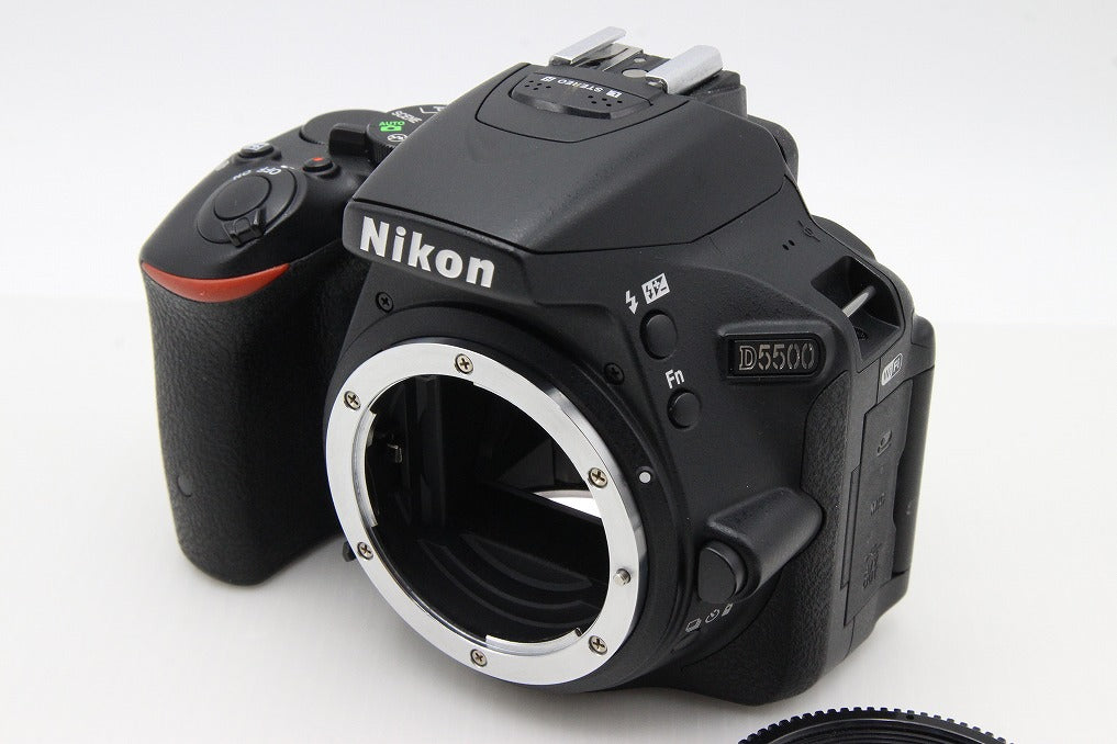 良品 Nikon ニコン D5500 ボディ デジタル一眼レフカメラ 260129v