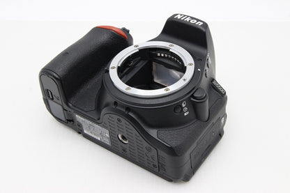 良品 Nikon ニコン D5500 ボディ デジタル一眼レフカメラ 260129v