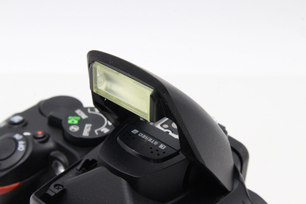 良品 Nikon ニコン D5500 ボディ デジタル一眼レフカメラ 260129v