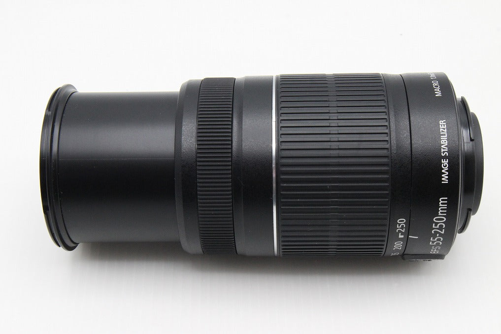 美品 Canon キヤノン EF-S 55-250mm F4-5.6 IS II APS-C ズームレンズ 260129e