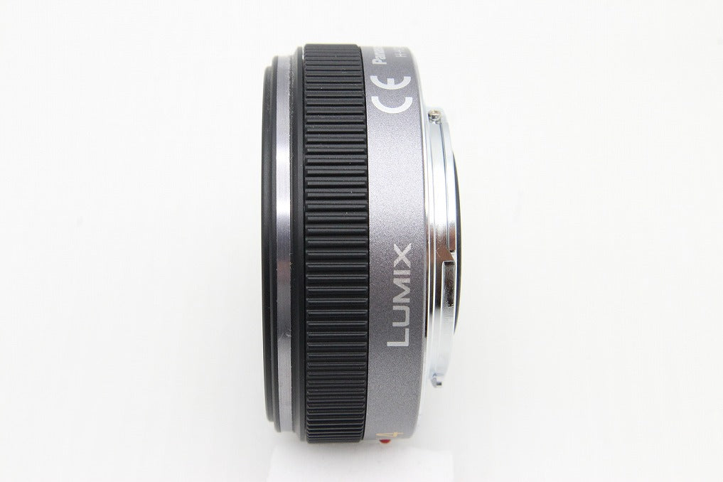 美品 Panasonic パナソニック LUMIX G 14mm F2.5 ASPH. H-H014 広角パンケーキレンズ マイクロフォーサーズ 260131i