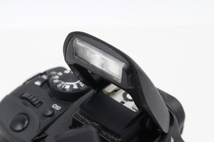 Canon キヤノン EOS Kiss X7 ボディ + EF-S 18-55 IS STM レンズキット デジタル一眼レフカメラ 260131a