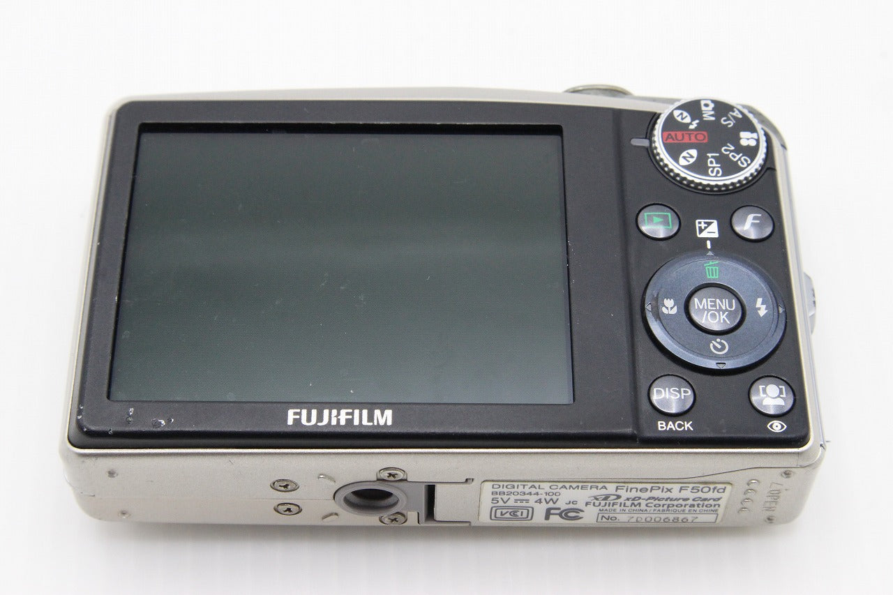 FUJIFILM フジフィルム FinePix F50fd コンパクトデジタルカメラ シルバー 元箱付 260203o