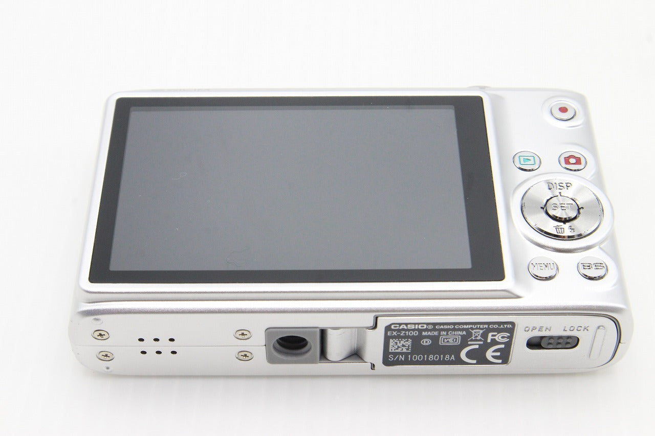 良品 CASIO カシオ EXILIM EX-Z100 コンパクトデジタルカメラ シルバー 元箱付 260203c