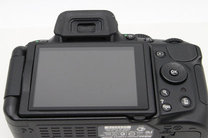 美品 Nikon ニコン D5200 ボディ+ AF-S DX 18-55mm VR レンズキット デジタル一眼レフカメラ 260202g